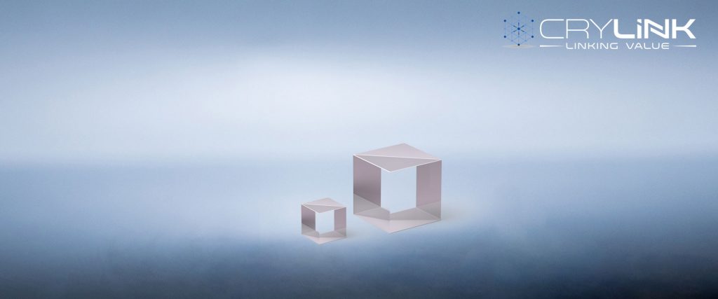 Polarizing Cubes for High Energy Applications